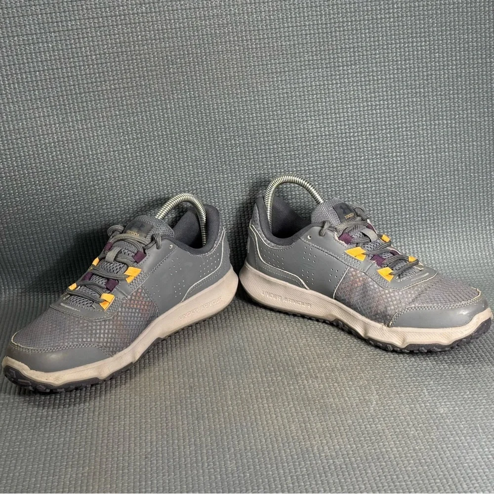 Under Armour Women's UA Gray‎ Toccoa Running Shoes Size 8.5